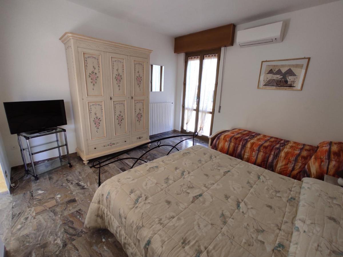 B&B Sunbeach San Benedetto del Tronto Exteriör bild